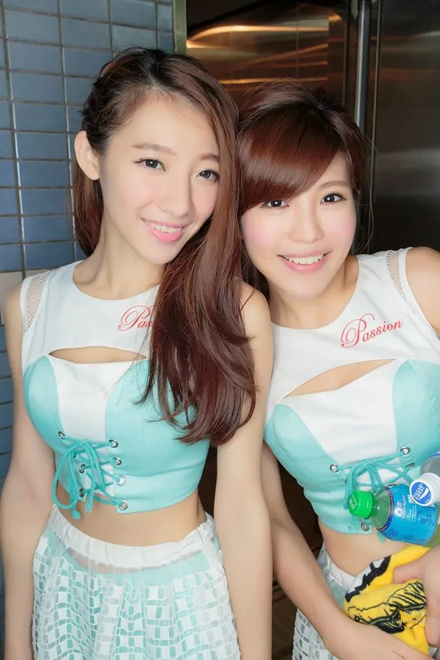 Zhuang Zhuang - Brothers Elephant PassionSisters Cheerleading Gallery photo 13