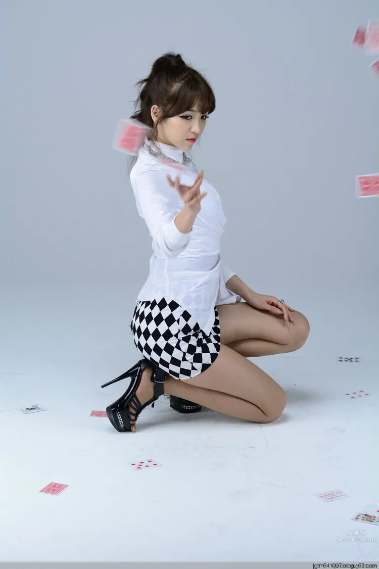 Lee Eun Seo - Sexy and Charming Photos photo 44