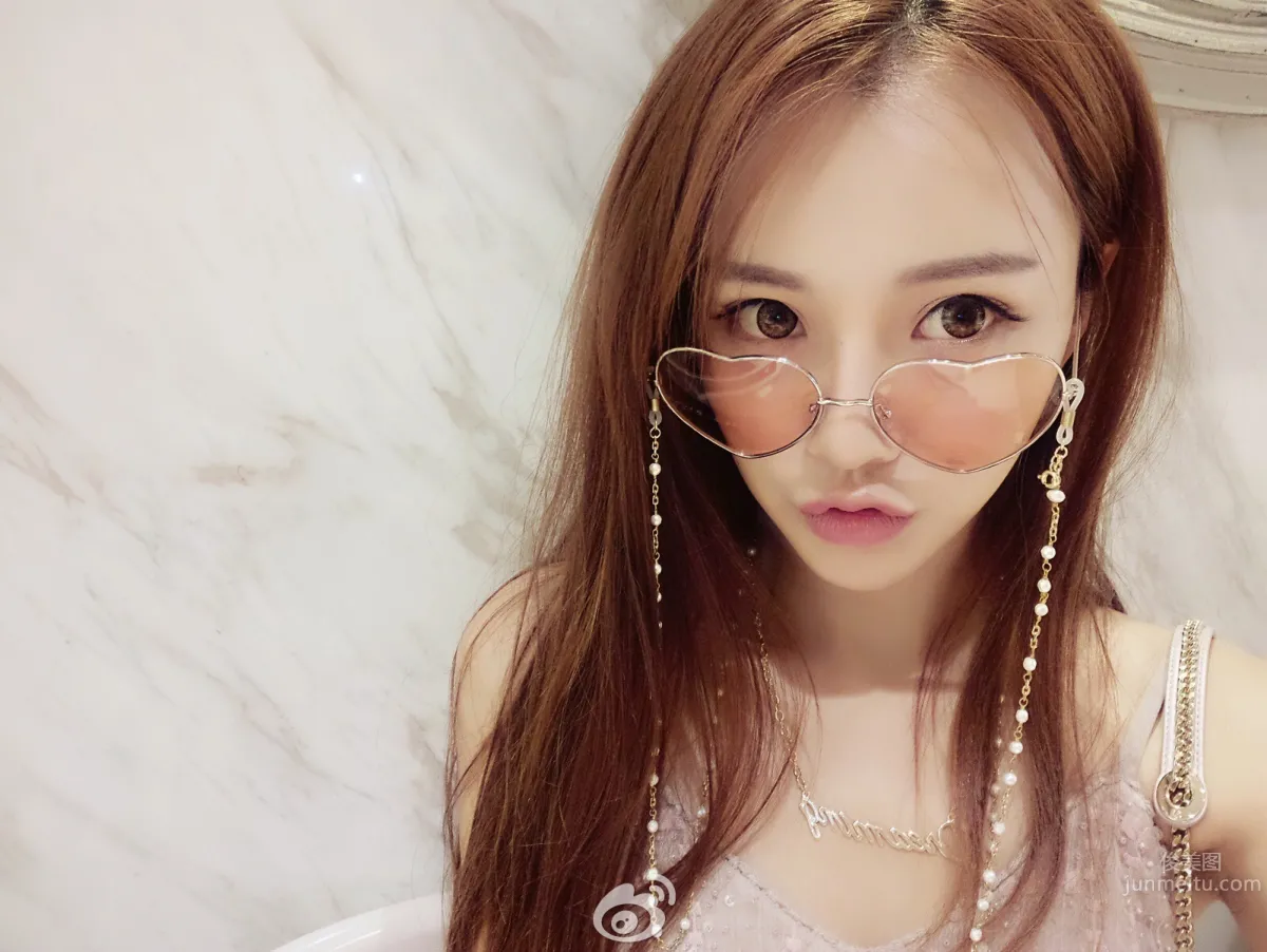 Huang Yilin, Chief Model Private Shoot for Vivi photo 26