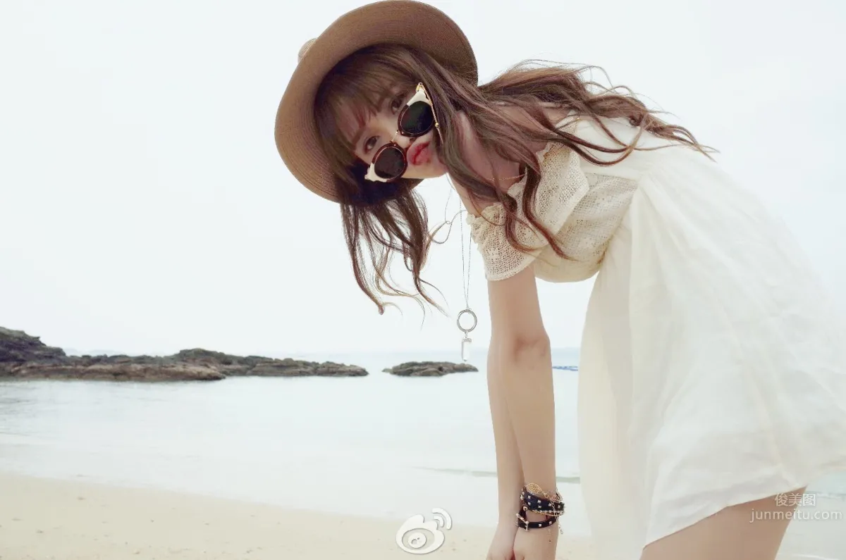 Huang Yilin, Vivi Xinwei Chief Model Outdoor Shoot Photo photo 48