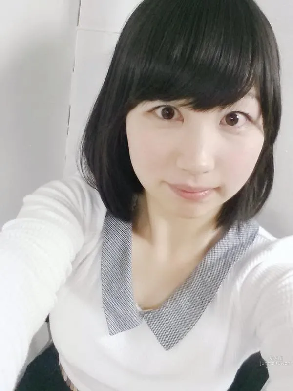 青井まりん- 白皙美女私房照_13