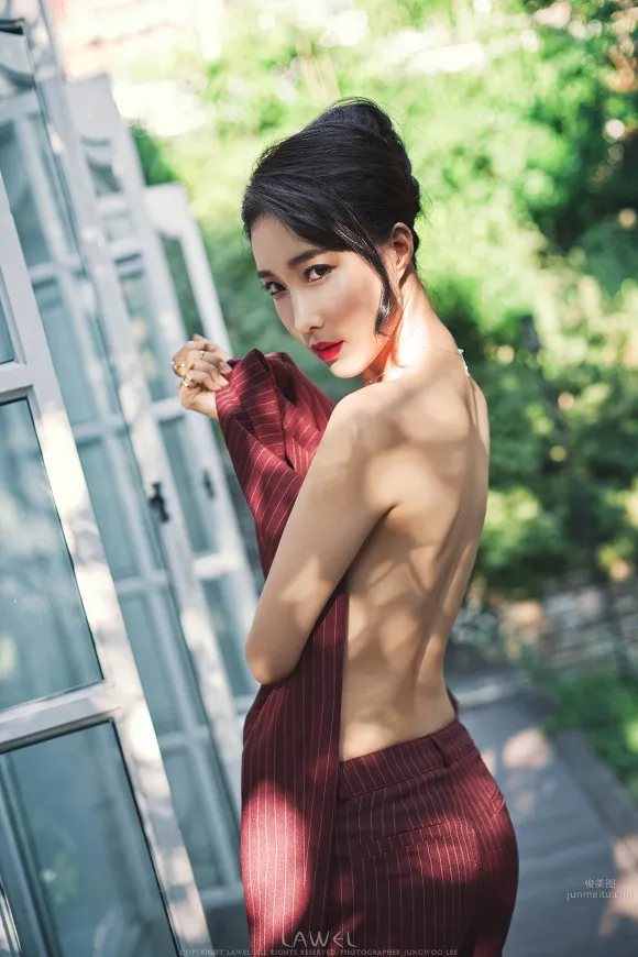 艾敏英(Im Min-Young)- 美豔家居寫真 11