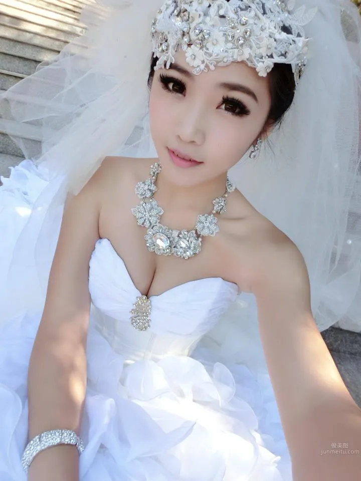 Xu Weian: Vivi photo 16
