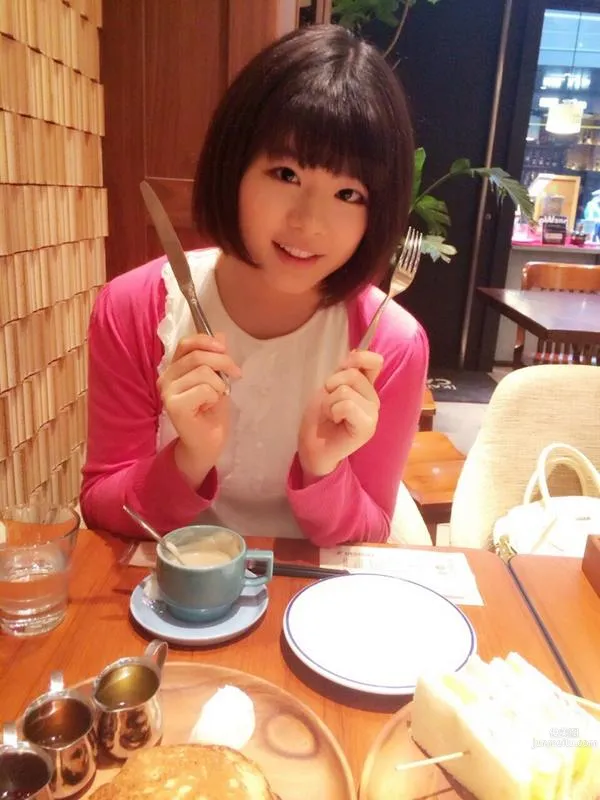 碧风歌- 肉感小美女私房照_14