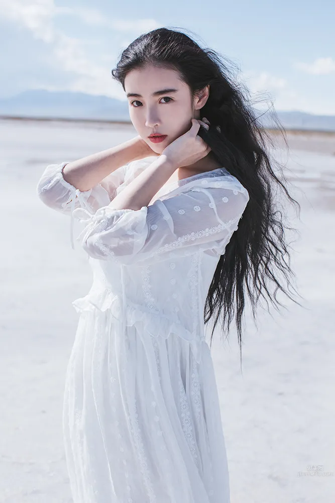 張辛苑- 氣質女神唯美寫真 12
