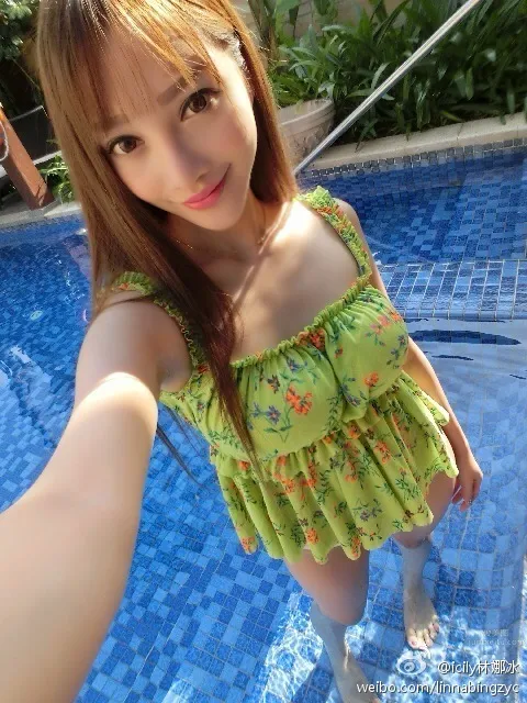 林娜冰icily- 完美身材性感私房照_35