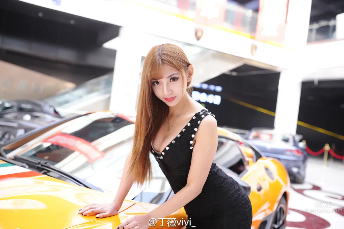 丁薇vivi- 车展模特写真_8