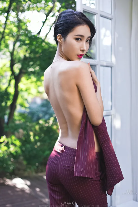艾敏英(Im Min-Young)- 美豔家居寫真 10