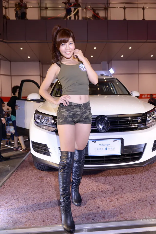 Zhuang Zhuang - Brothers Elephant PassionSisters Cheerleading Gallery photo 46