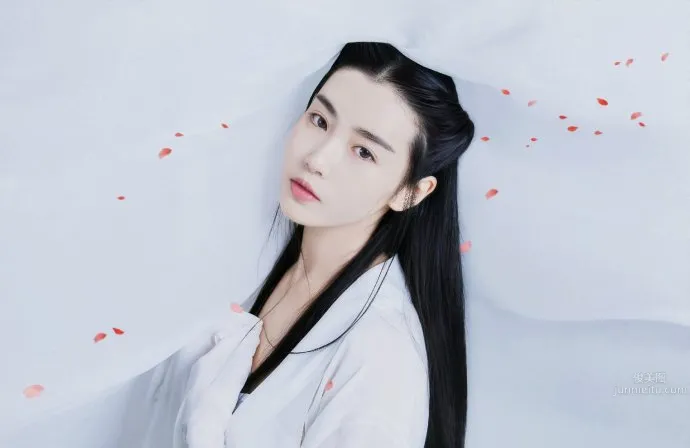 張辛苑- 氣質女神唯美寫真 7