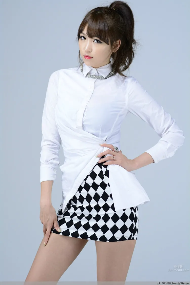 Lee Eun Seo - Sexy and Charming Photos photo 36