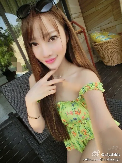 林娜冰icily- 完美身材性感私房照 9