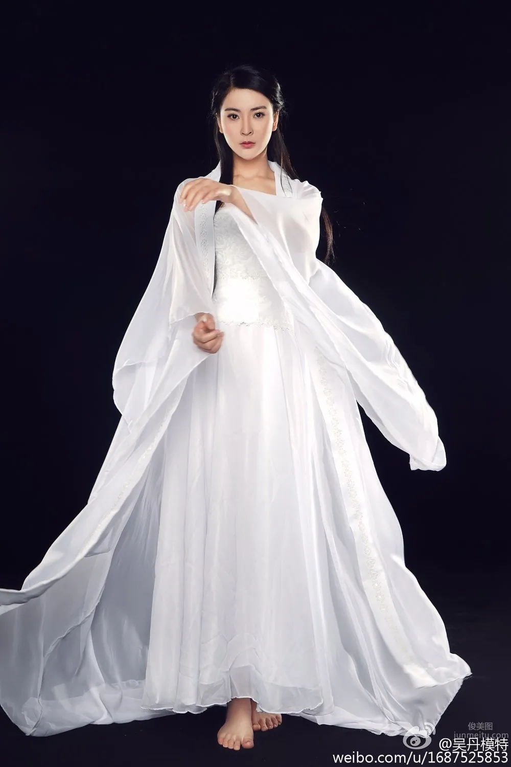 Model Wu Dan, Elegant Beauty Retro Temptation Photo Set photo 35