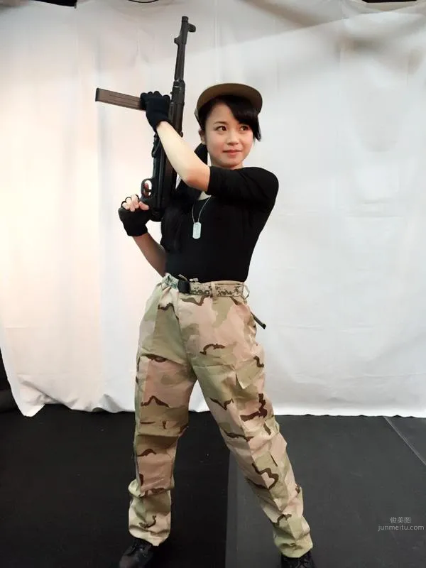 藤原亞紀乃(藤原亜紀乃)- 香豔蘿莉寫真 17