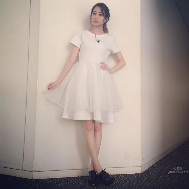 河北麻友子- 氣質人氣麻豆私房照 10