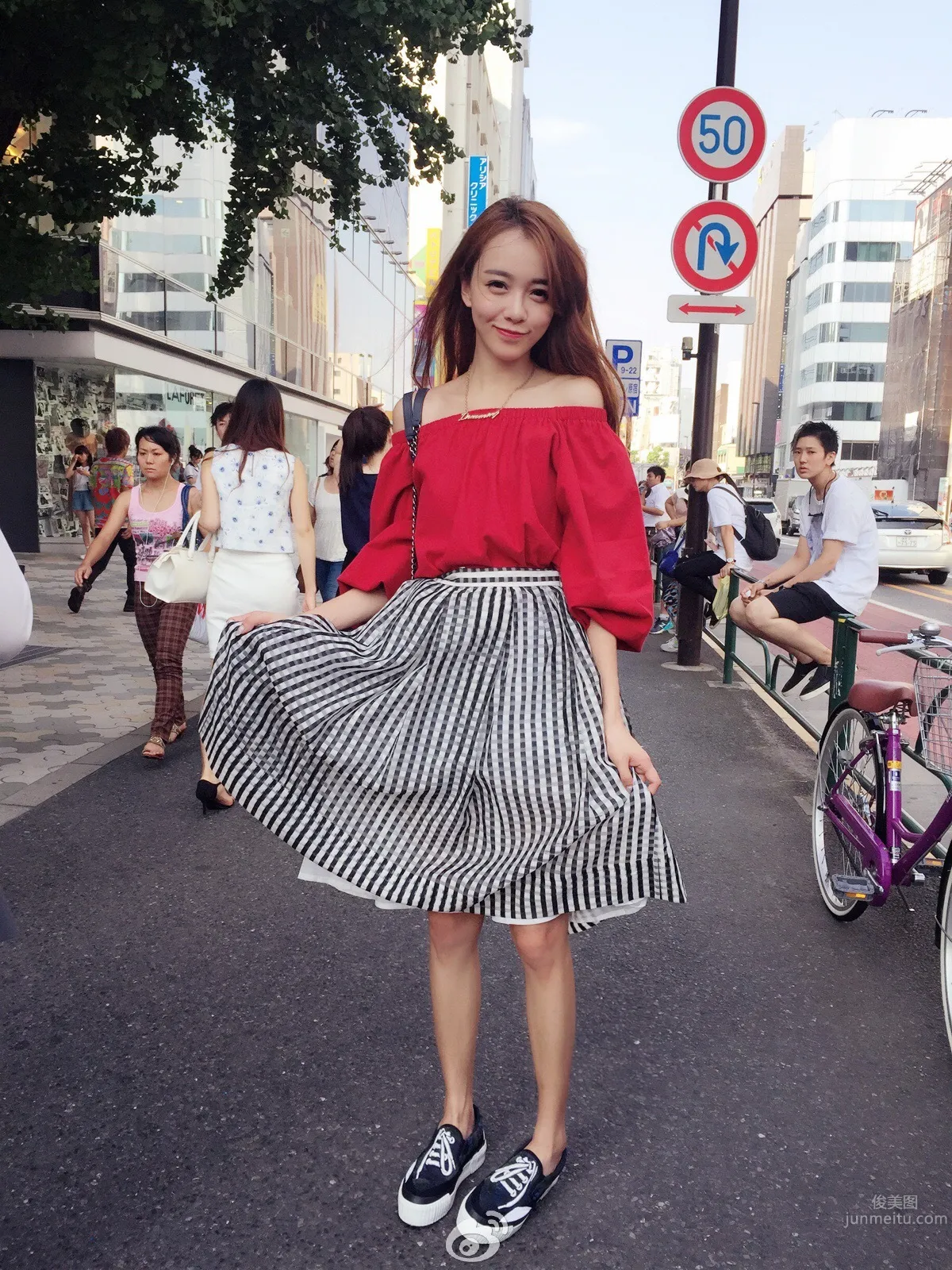 Huang Yilin, Vivi Xinwei Chief Model Outdoor Shoot Photo photo 29