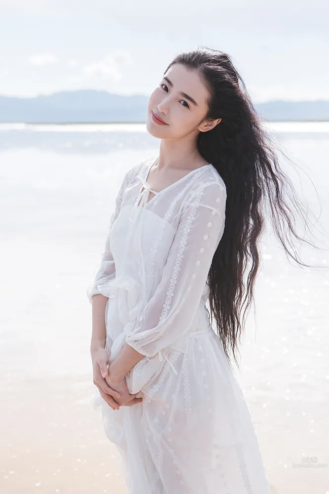 張辛苑- 氣質女神唯美寫真 9