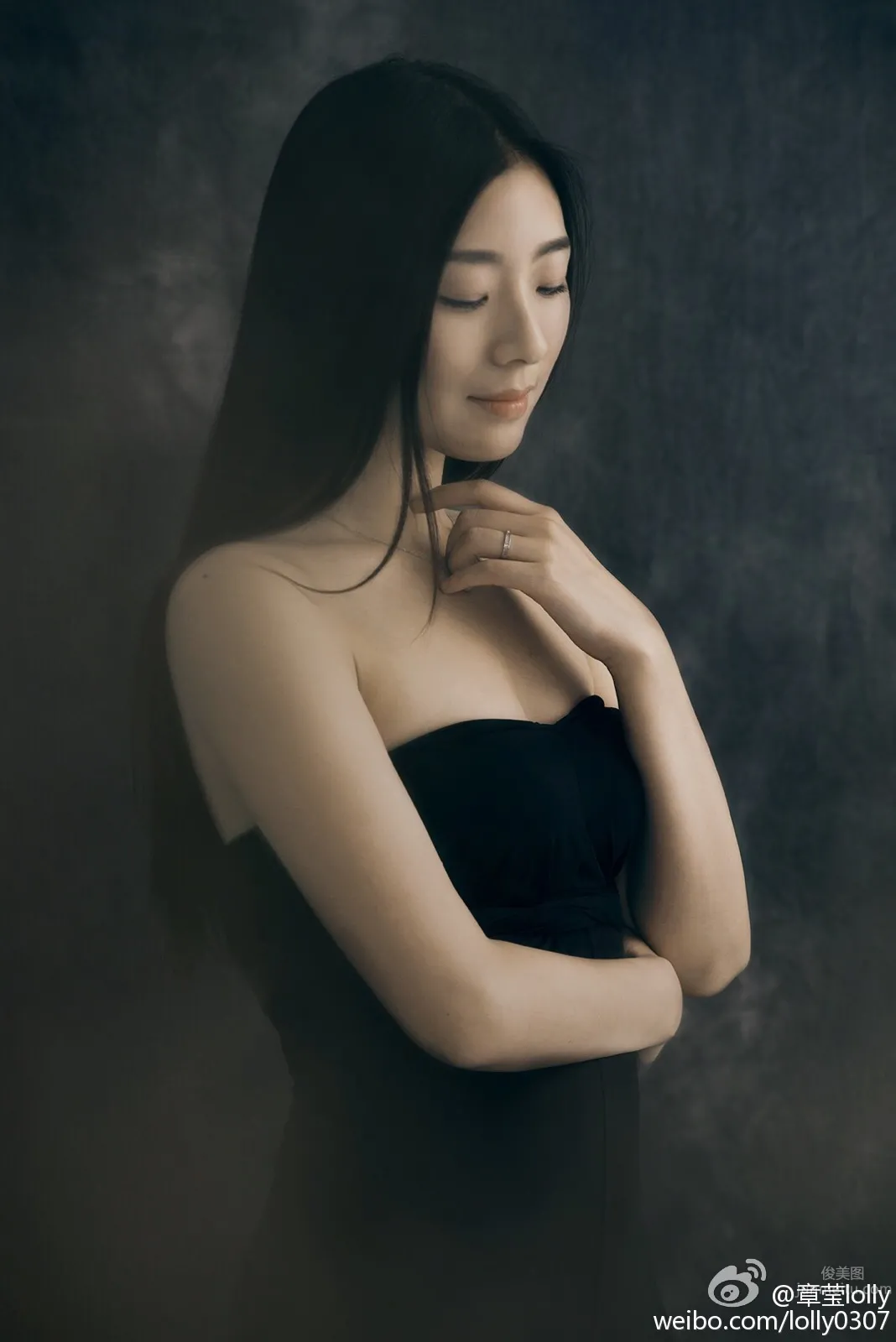 Lolly Zhangying, Super Eye-Catching Elegant Beauty Photos photo 22