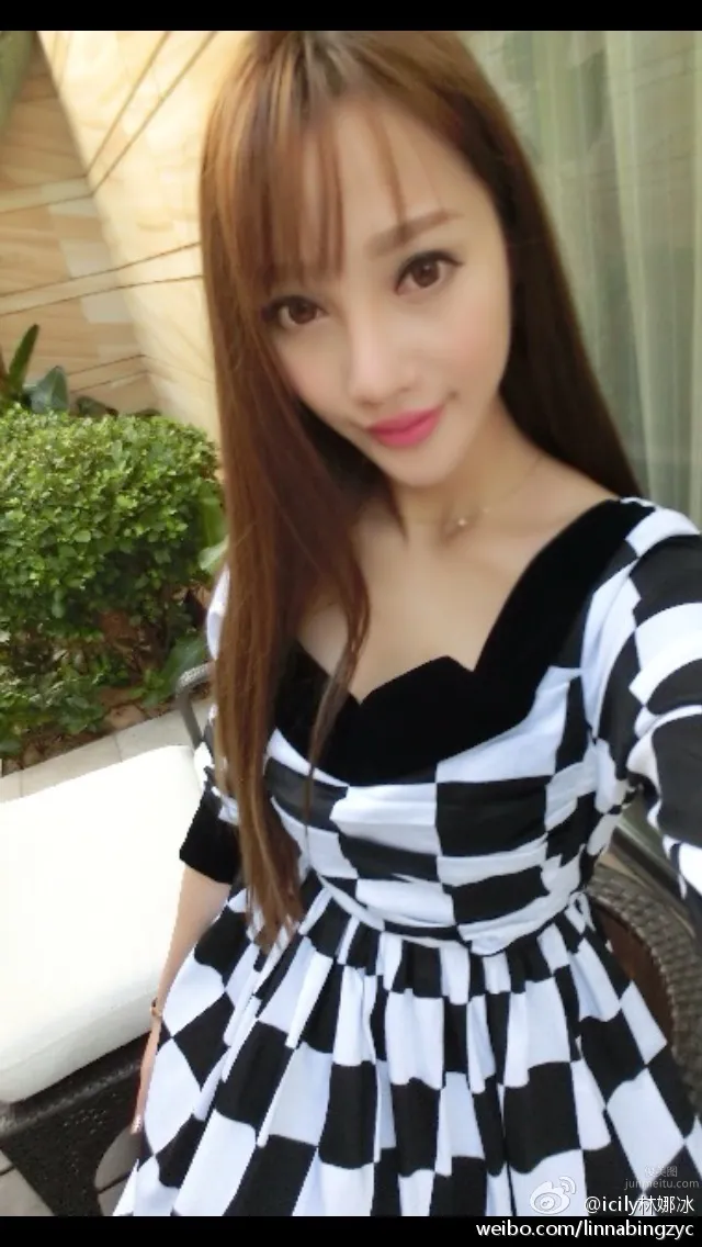 林娜冰icily- 完美身材性感私房照_37