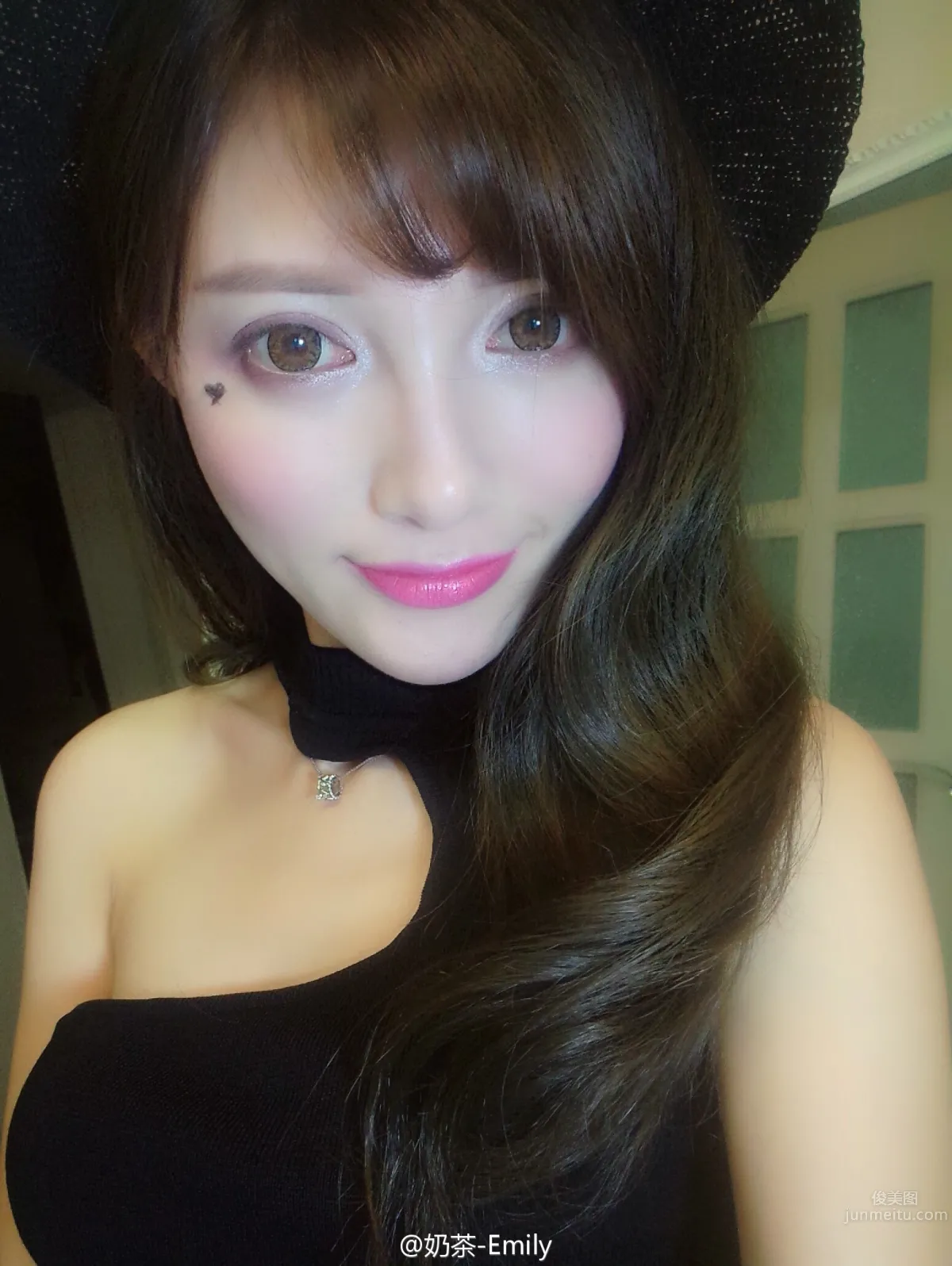 Naicha Emily - Sweet Pretty Girl Private Shoot photo 17