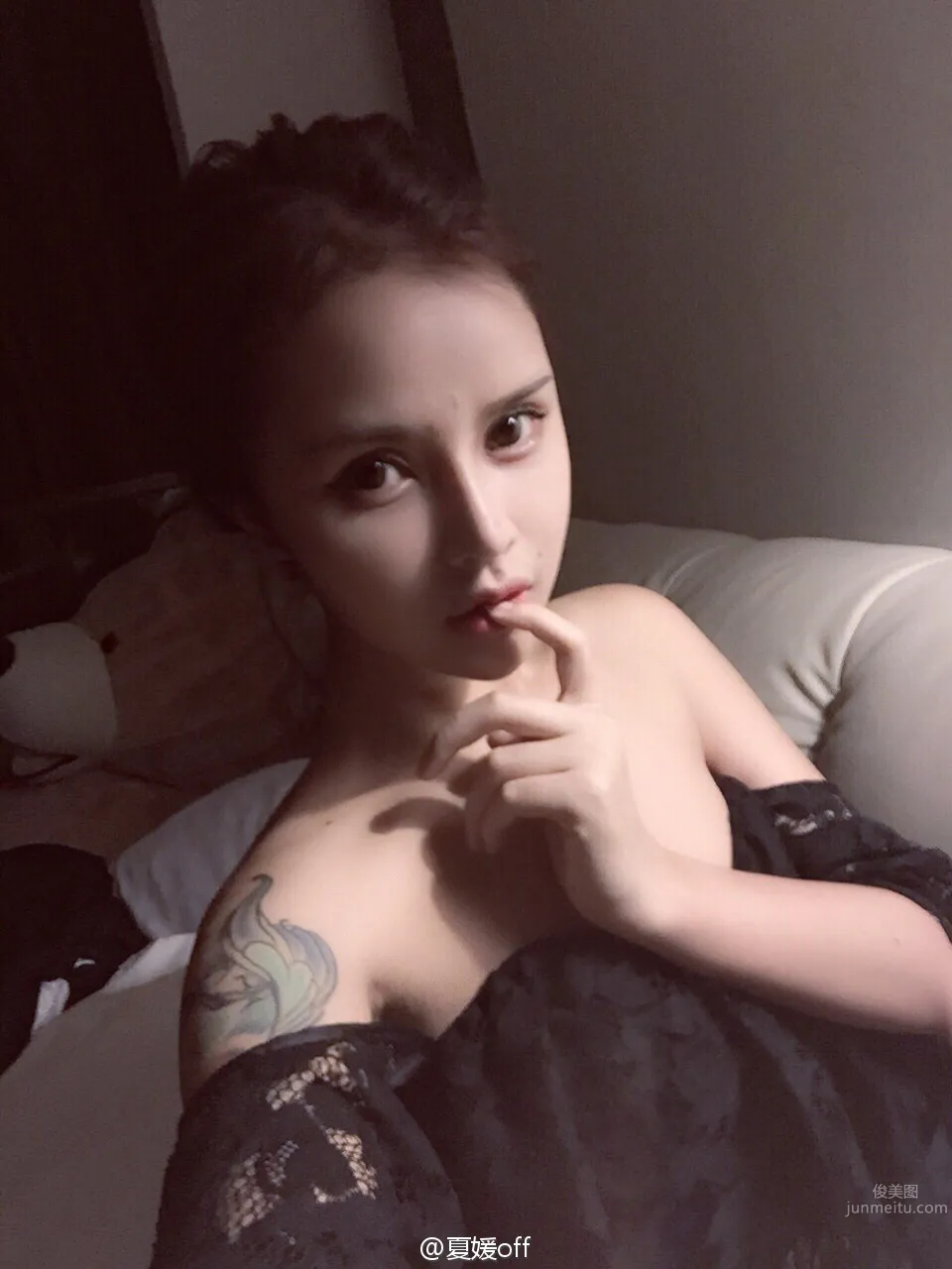夏媛媛(夏媛off)- 美容師香豔私房照 14