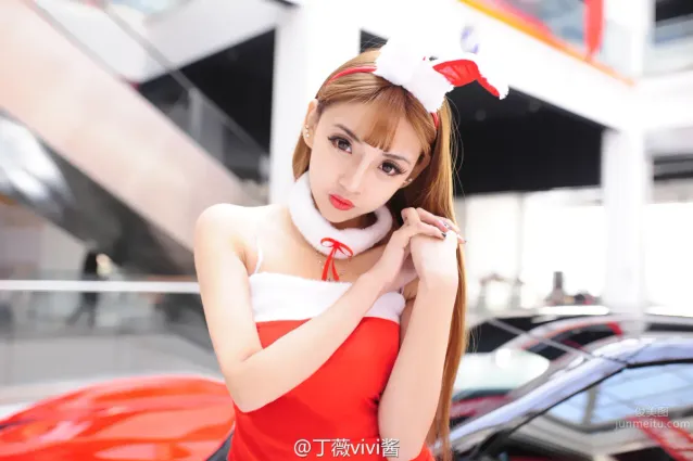 丁薇vivi- 車展模特寫真