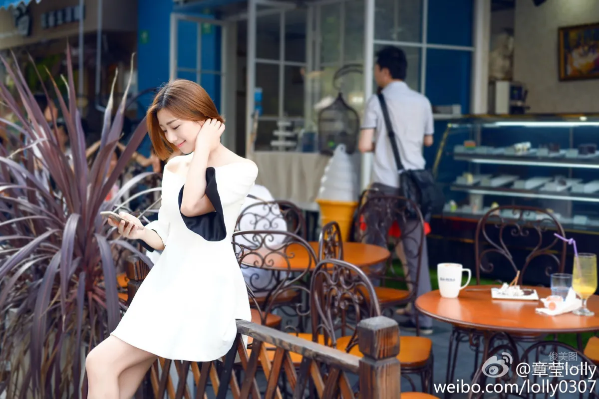 Lolly Zhangying, Super Eye-Catching Elegant Beauty Photos photo 16