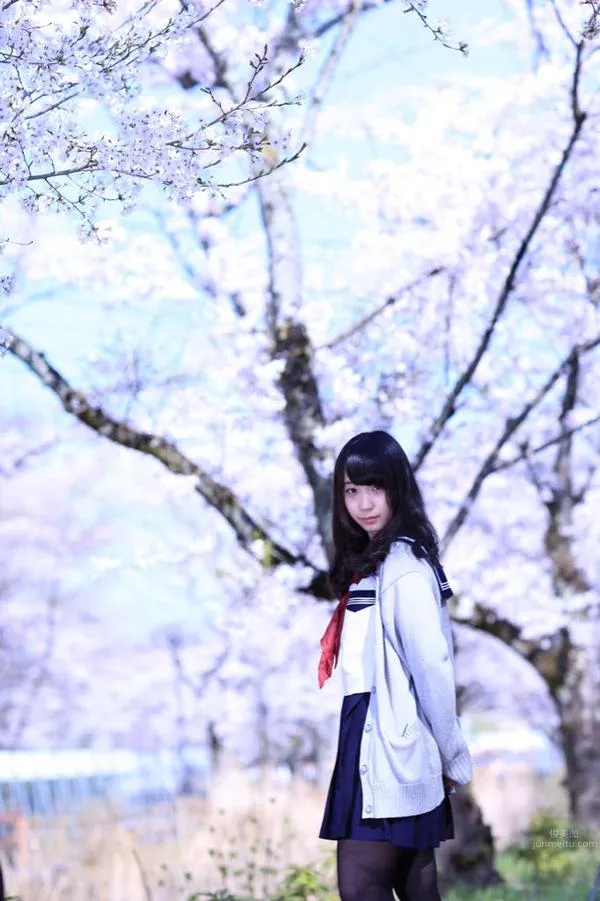 Moe Iori - Playful and Cute Private Shoot photo 23