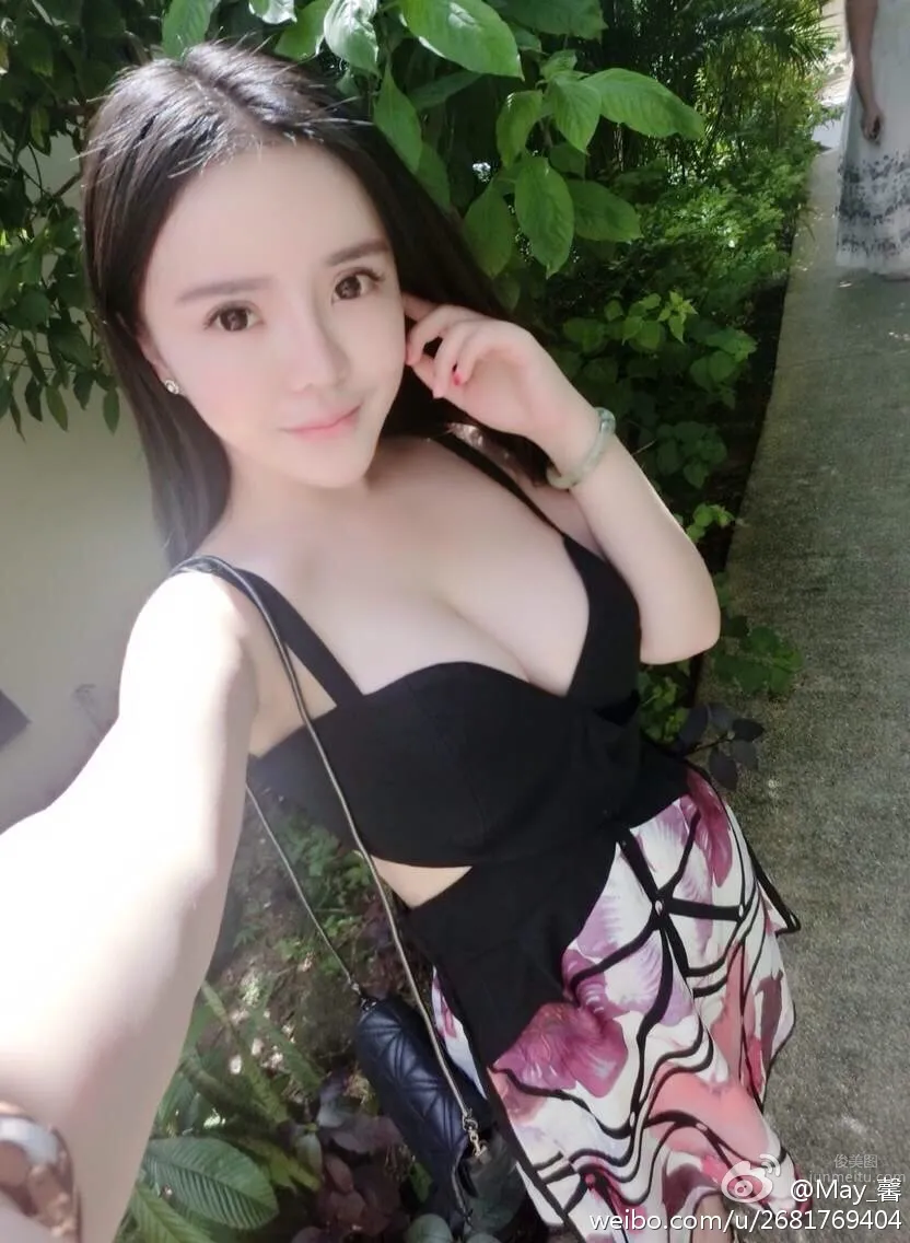 Ni Zixin: iamVee photo 21