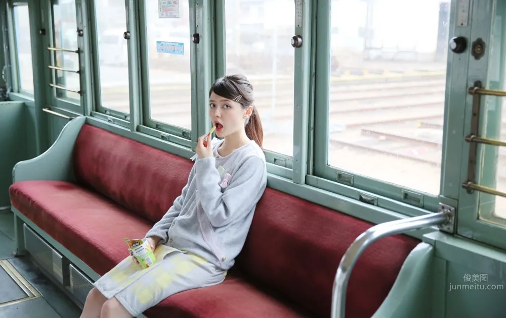 遠藤新菜(遠藤新菜)- 混血美少女寫真 12