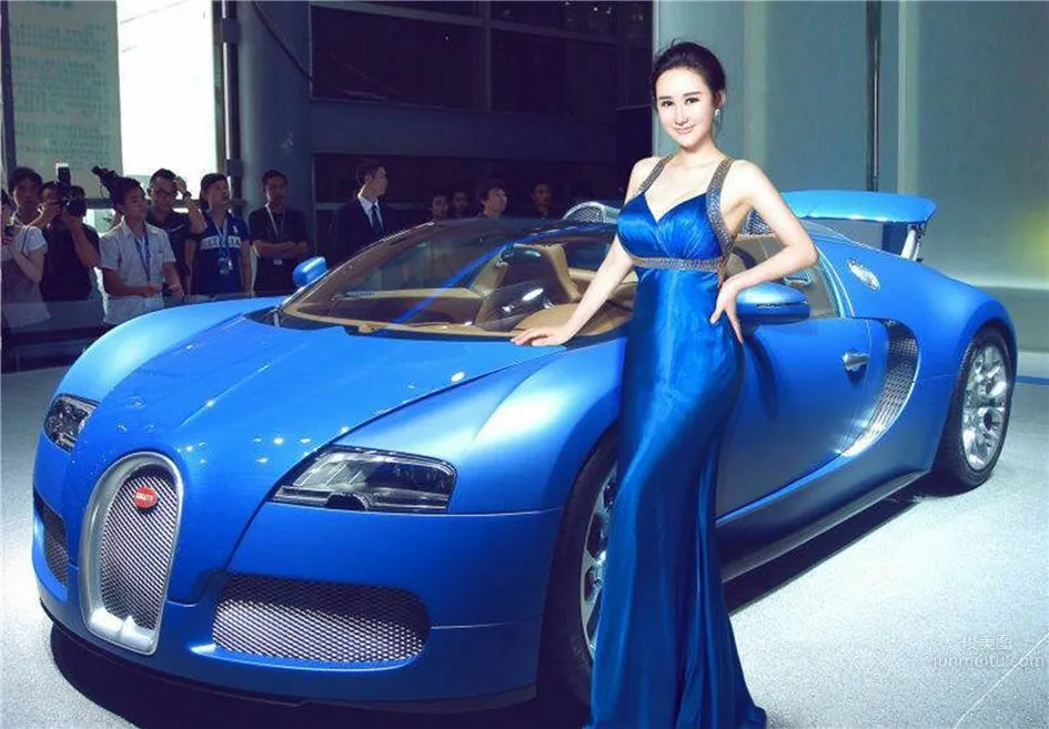 Kong Hanbing, Extraordinary Elegance Car Model Seductive Sexy Photos photo 36