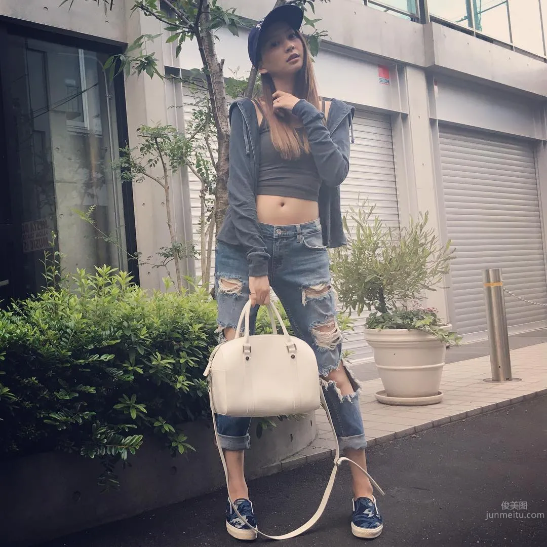 河北麻友子- 氣質人氣麻豆私房照 17