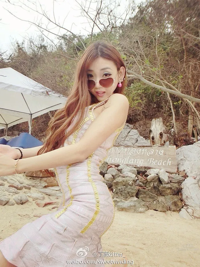 丁薇vivi- 微博海量写真_44