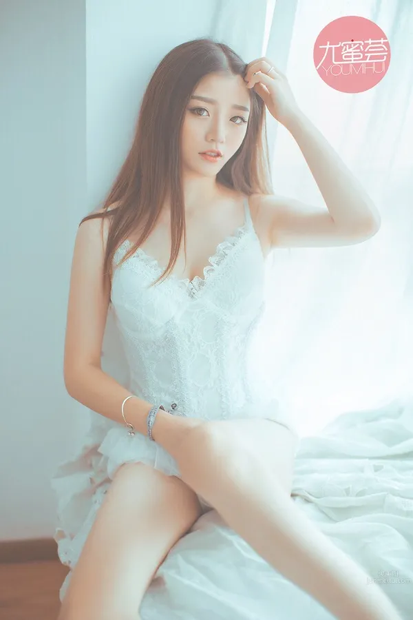 Cheng Tongyan - Aquarius Girl Private Shoot Photos photo 13