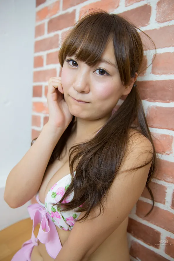 Chuantian Liunan, Eye-Catching Lingerie Private Shoot photo 6