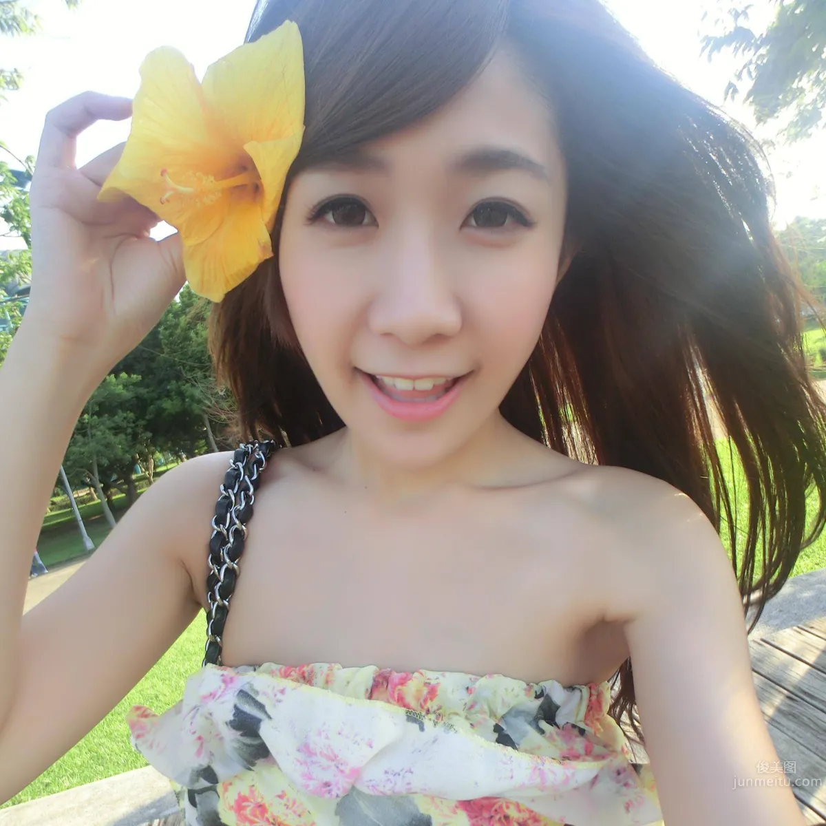 Yu Shiying - Angel Face and Devil Figure photo 20