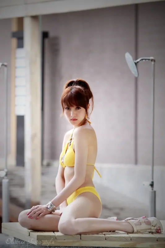 Zhang Weichun Mico - Lotus Emerging from Water Bikini Photos photo 3