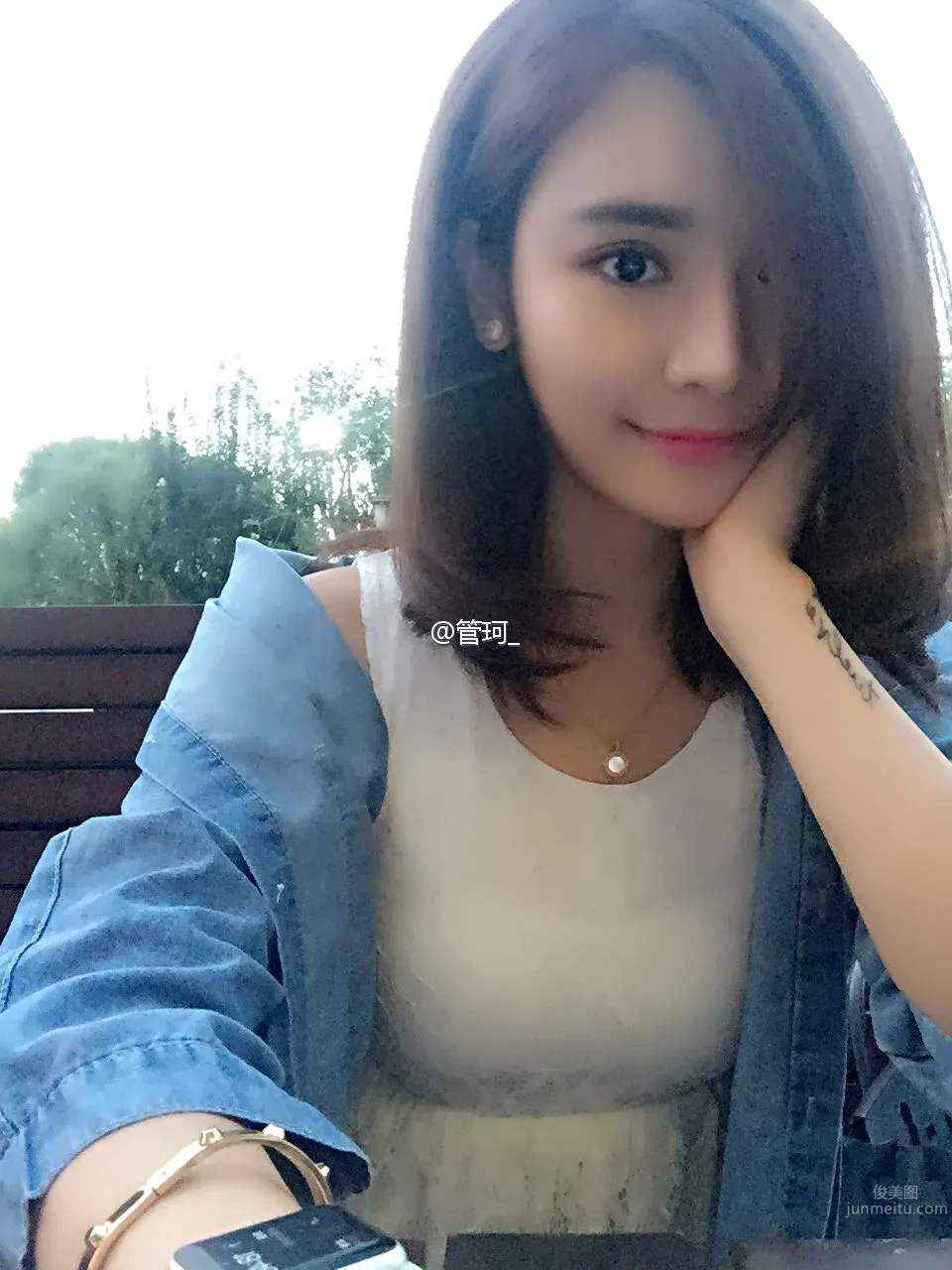 小禍禍管珂- 微博氣質養眼私房照 18