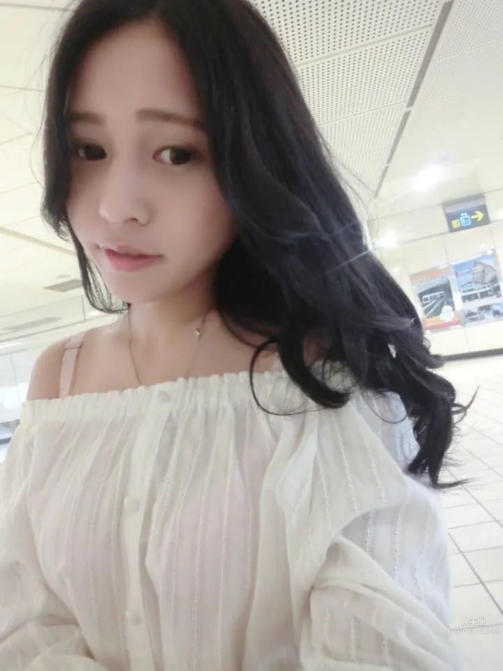 Ou Peishan, Facebook Private Shoot photo 9