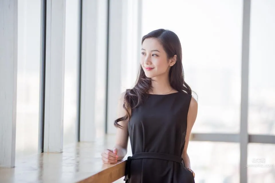 越南奶茶妹(Vũ Phương Anh)- 極品氣質清新脫俗寫真 4