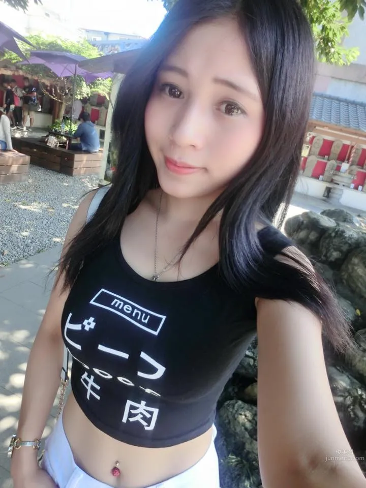 Ou Peishan, Facebook Private Shoot photo 8