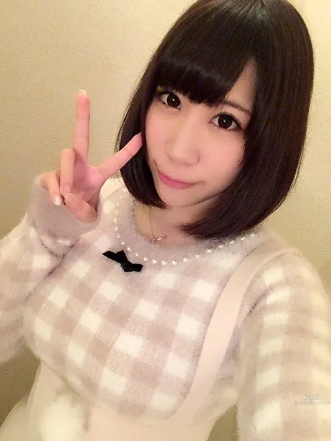 Saki Ono - Popular Voice Actress Playful Private Shoot Photos photo 6