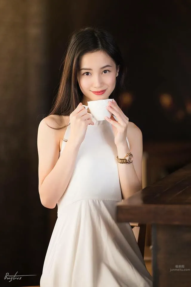 越南奶茶妹(Vũ Phương Anh)- 極品氣質清新脫俗寫真 26