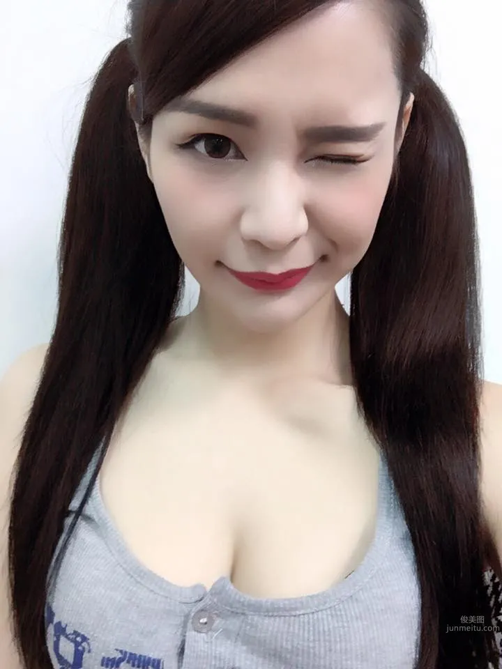 林樓雨(林柔妤)- 性感辣妹私房照 24