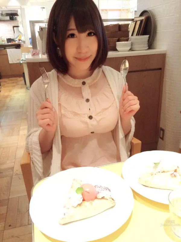 Saki Ono - Popular Voice Actress Playful Private Shoot Photos photo 16