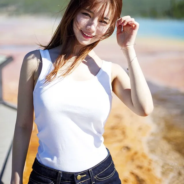 韓申穎(한소영)- 令人驚歎的魔鬼身材美圖～ 14