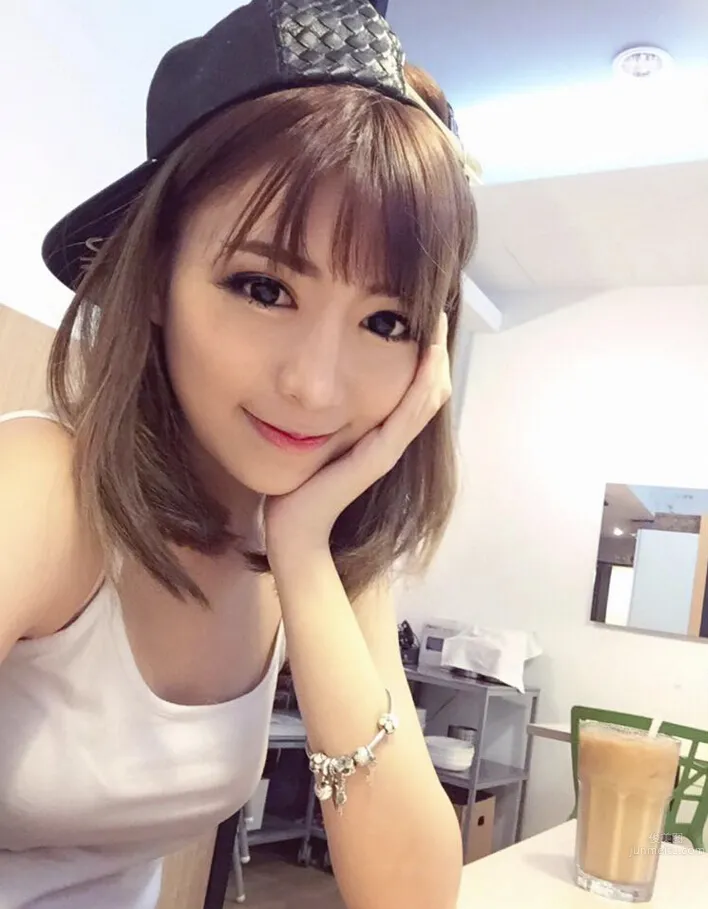 Miko Wong - Otaku Goddess Temperament Private Shoot photo 16