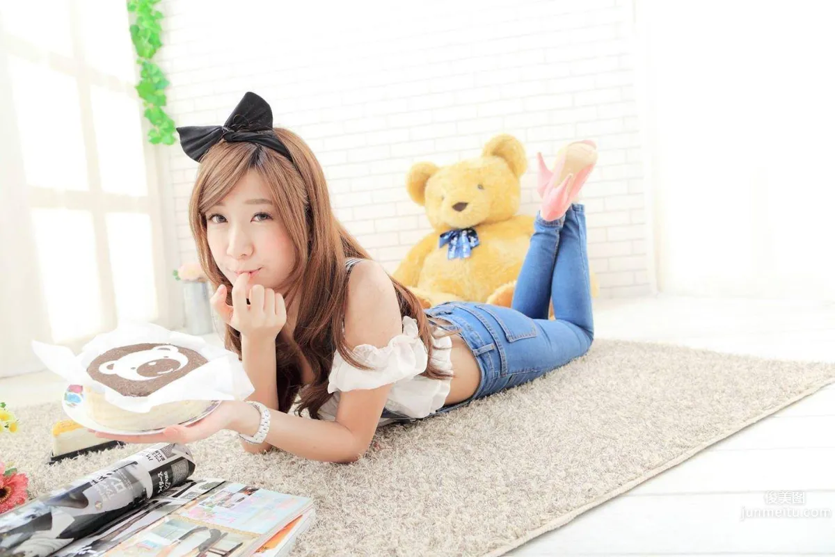 Yu Shiying - Angel Face and Devil Figure photo 8