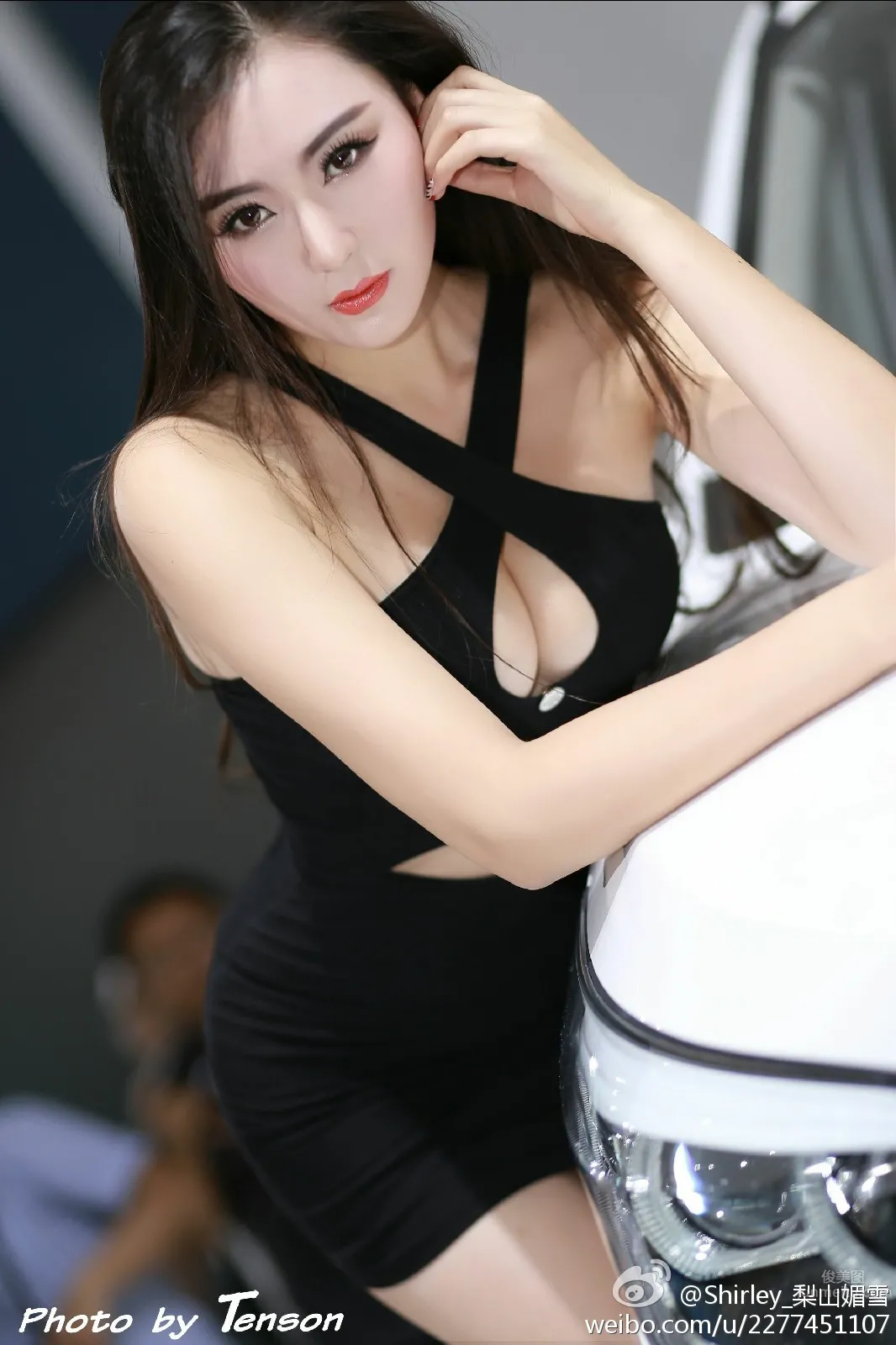 伍曉麗Shirley- 車展妩媚寫真 5