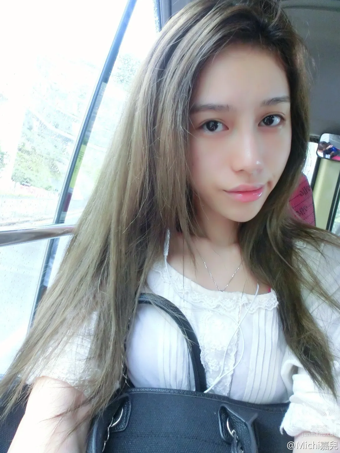 Michi_Ho(何嘉兒)- 微博私房照 25